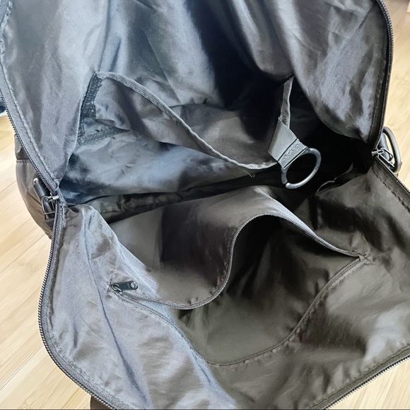 Under Armour Messenger Tote Bag - Picture 3 of 8